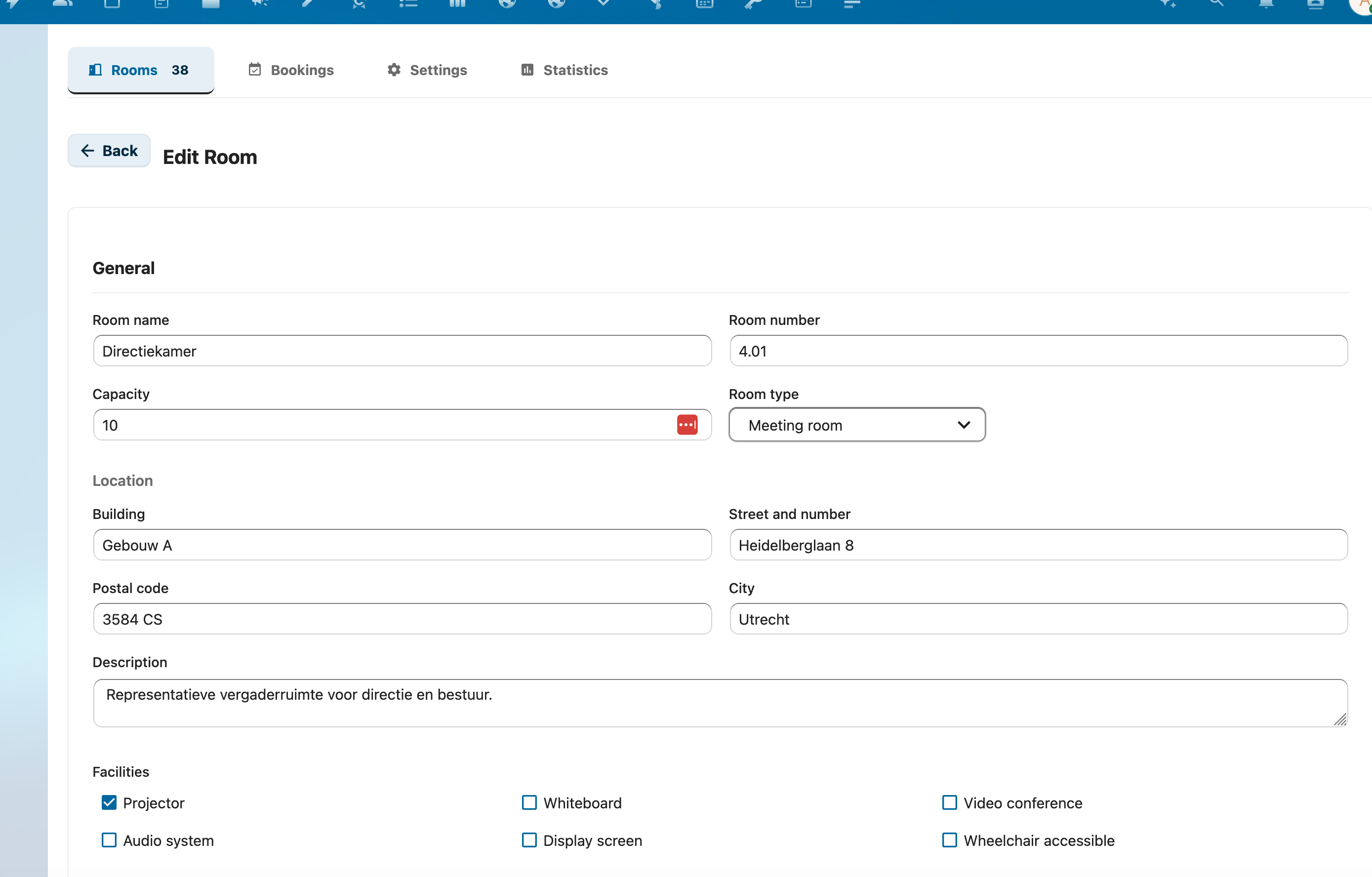 Ruimte-editor — vul details in voor je nieuwe ruimte